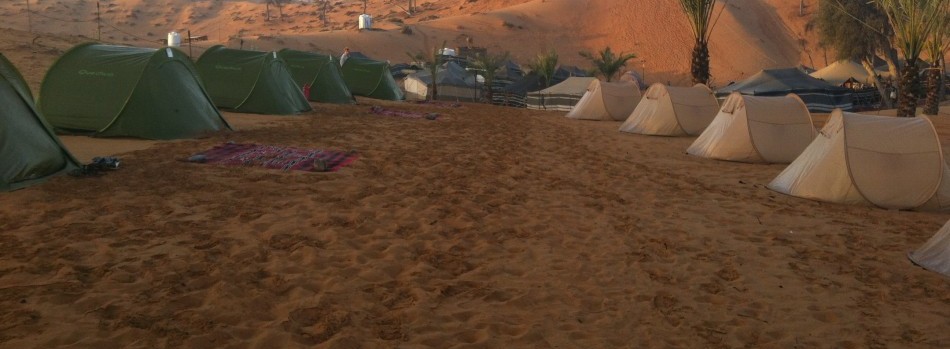 tents-in-desert